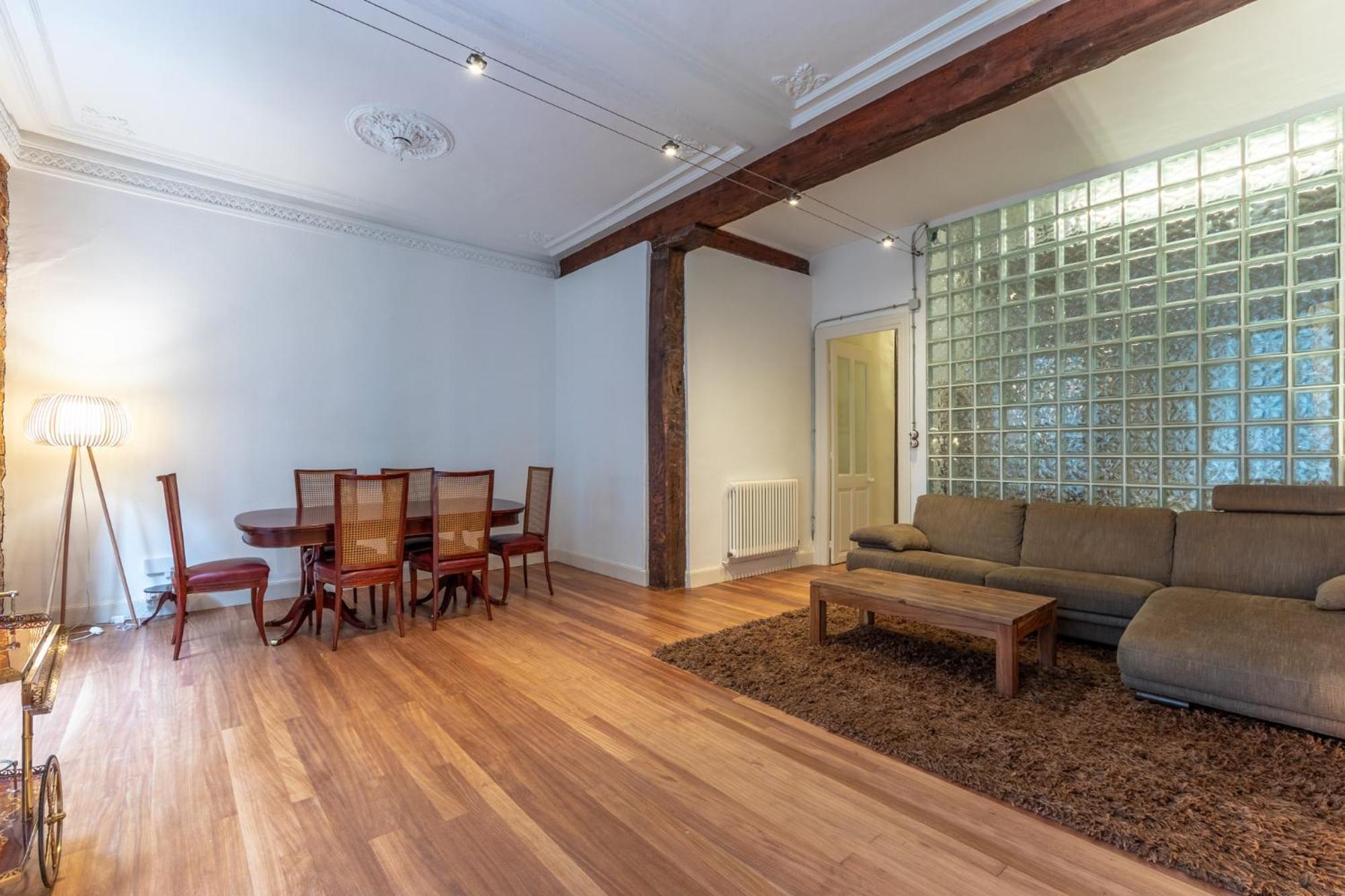 Encantador Apartamento En El Casco Antiguo De Bilbao Ngoại thất bức ảnh